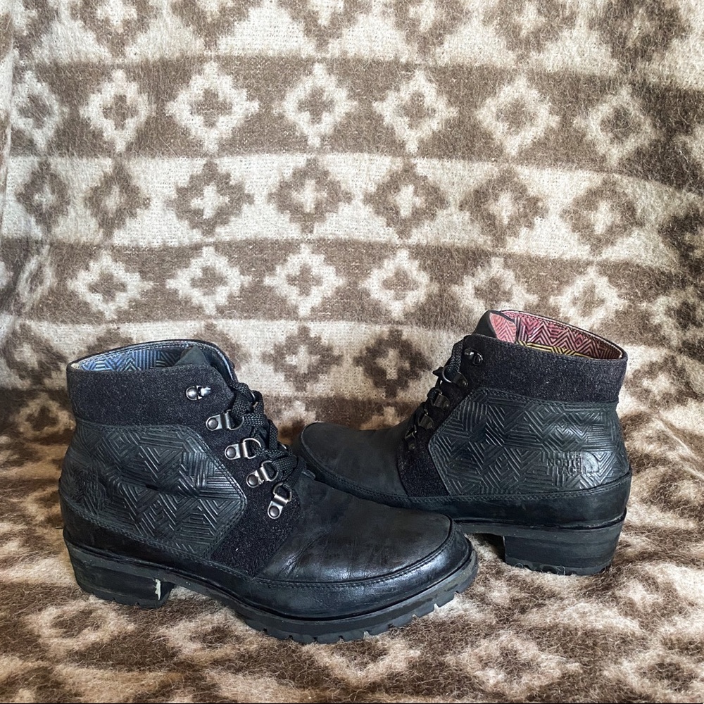 The Northface Apres Boots